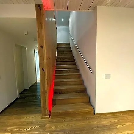 Bed and Breakfast Wooden House